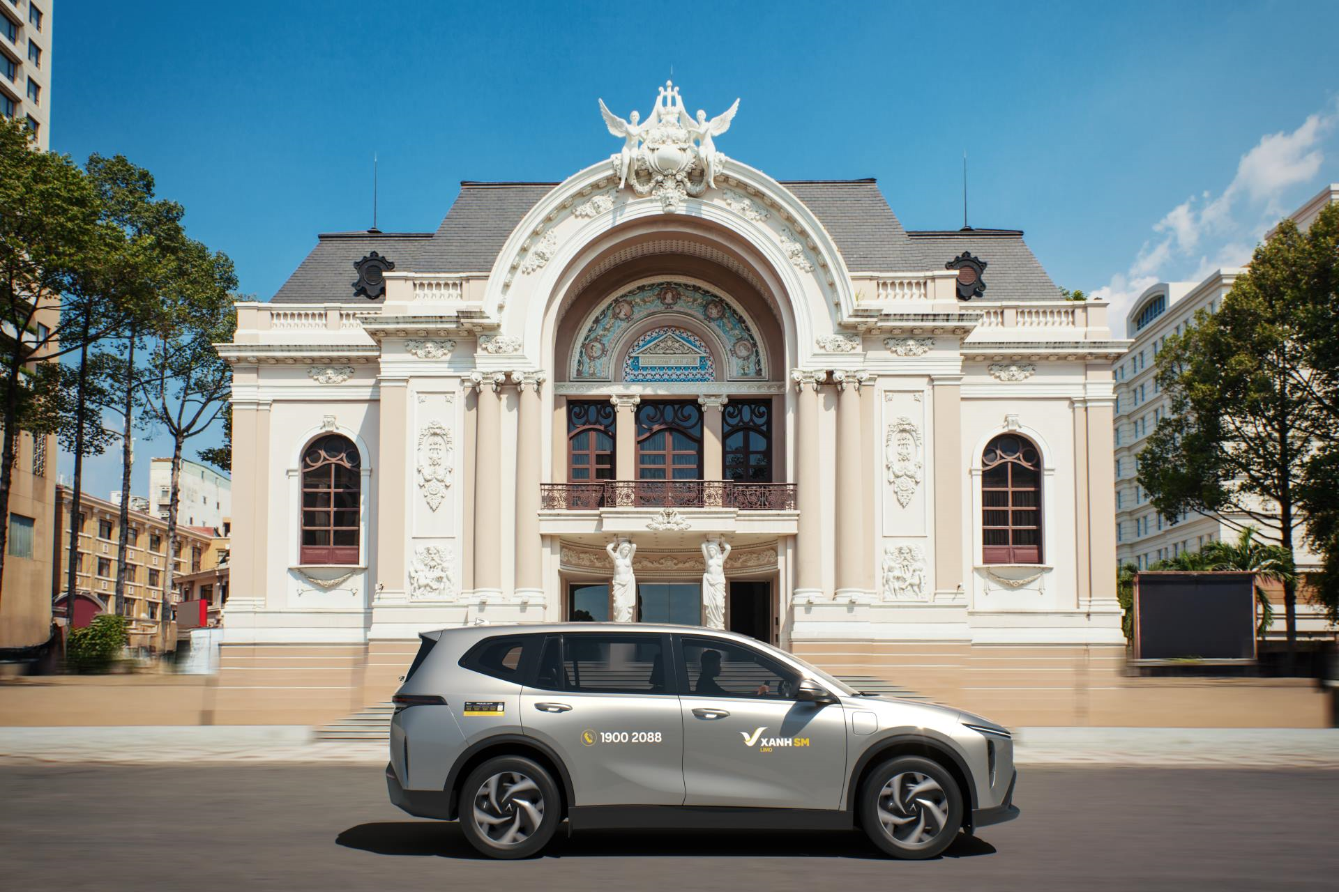 Xanh SM ra mắt dịch vụ taxi công nghệ 7 chỗ cao cấp Xanh SM Limo